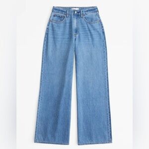 Abercrombie - Curve Love High Rise Wide Leg Jean - 29